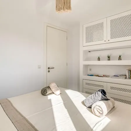 Folia House - Overlooking * Aspro Chorio