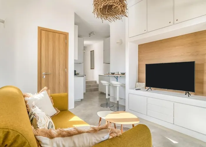 Holiday home Folia House - Overlooking