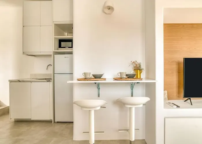 Holiday home Folia House - Overlooking Aspro Chorio